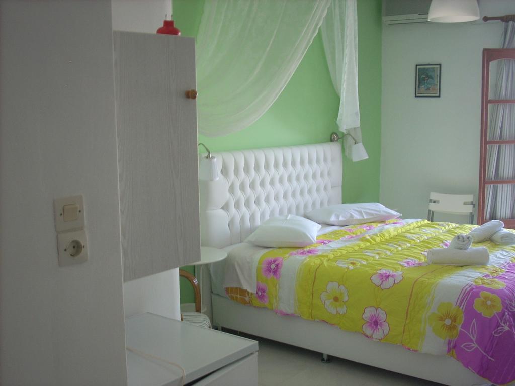 Aparthotel Azolimnos Bay Exterior foto